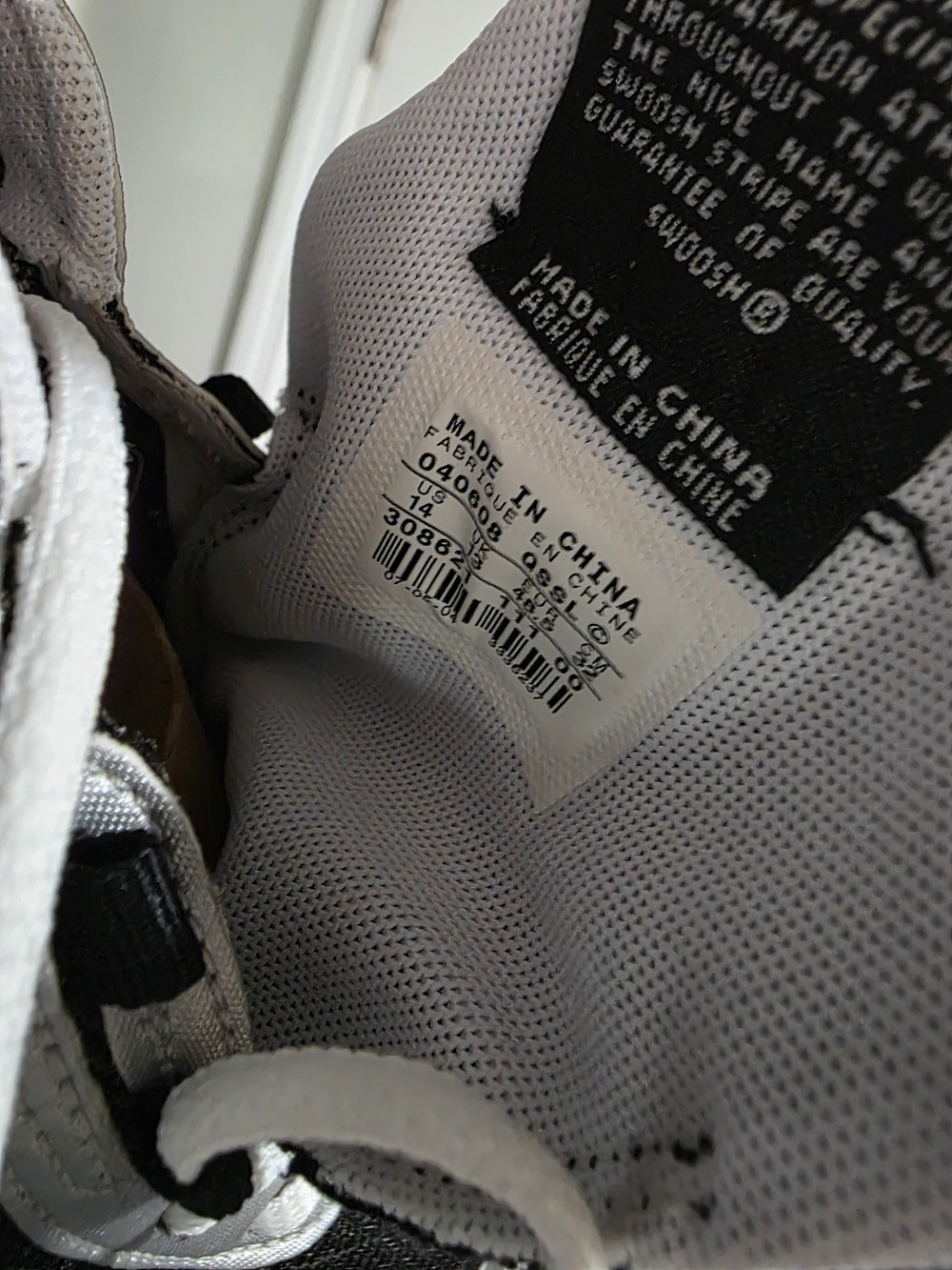 Nike White and Black Mesh Sneaker Bowerman Size 14 Vintage Running Sneaker - Picture 2 of 12